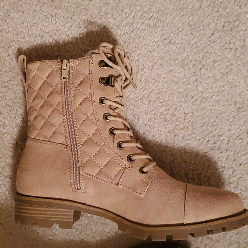 White Mountain Combat Style Boots - Picture 2 of 8